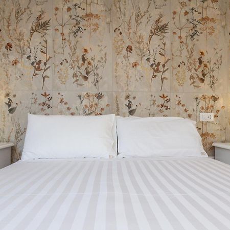 Hotel Donatella Посада Экстерьер фото