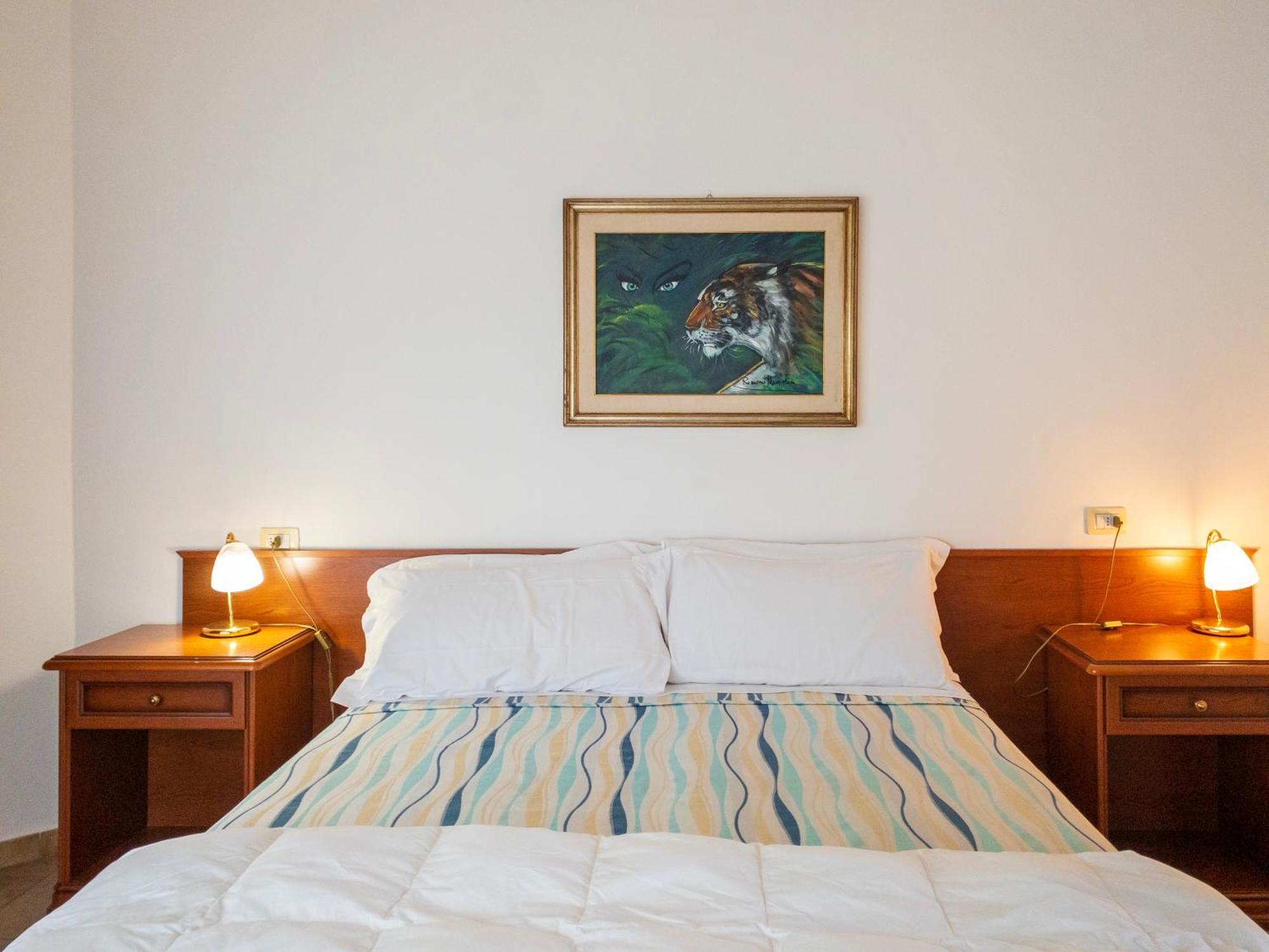 Hotel Donatella Посада Экстерьер фото