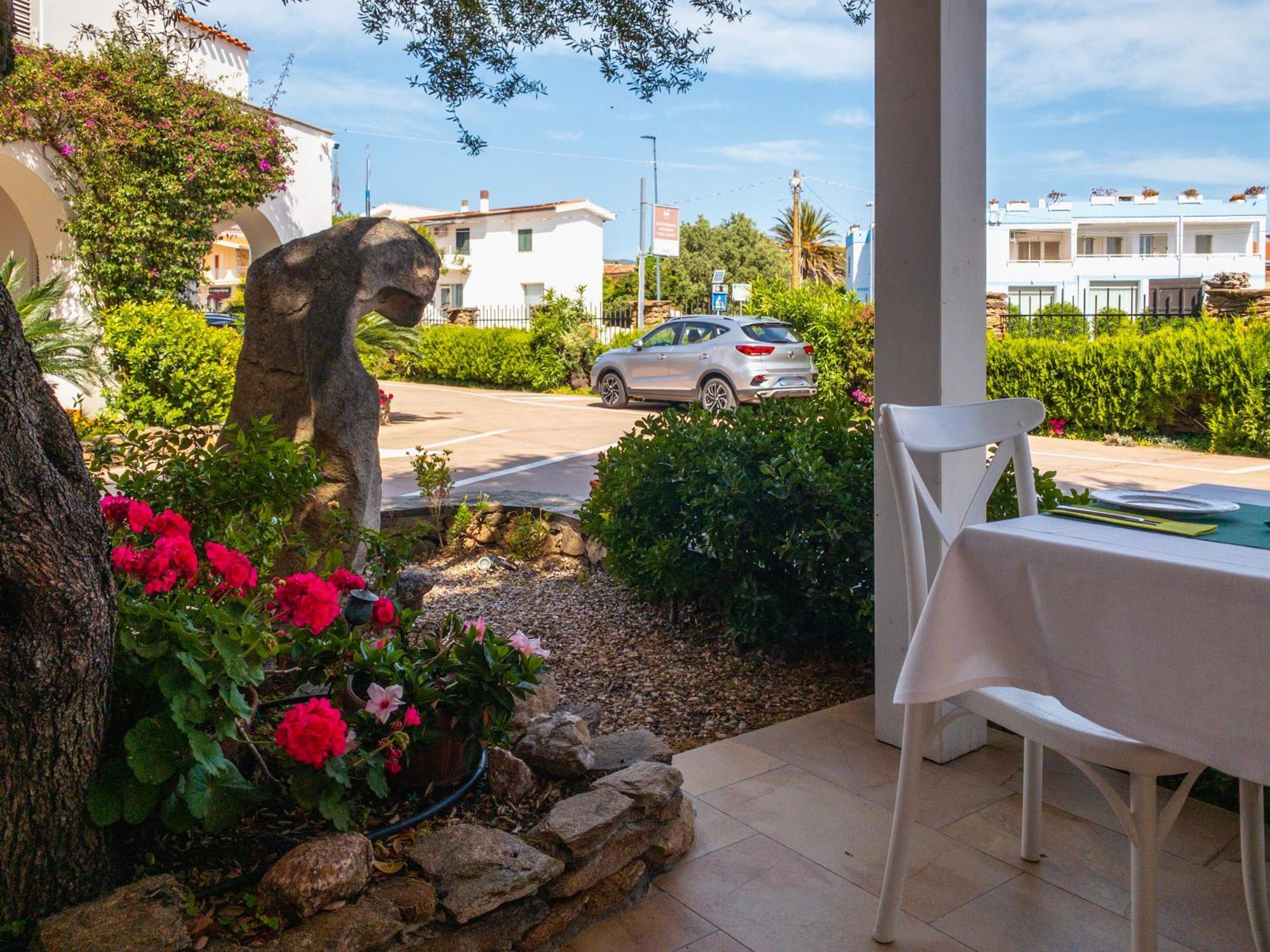 Hotel Donatella Посада Экстерьер фото