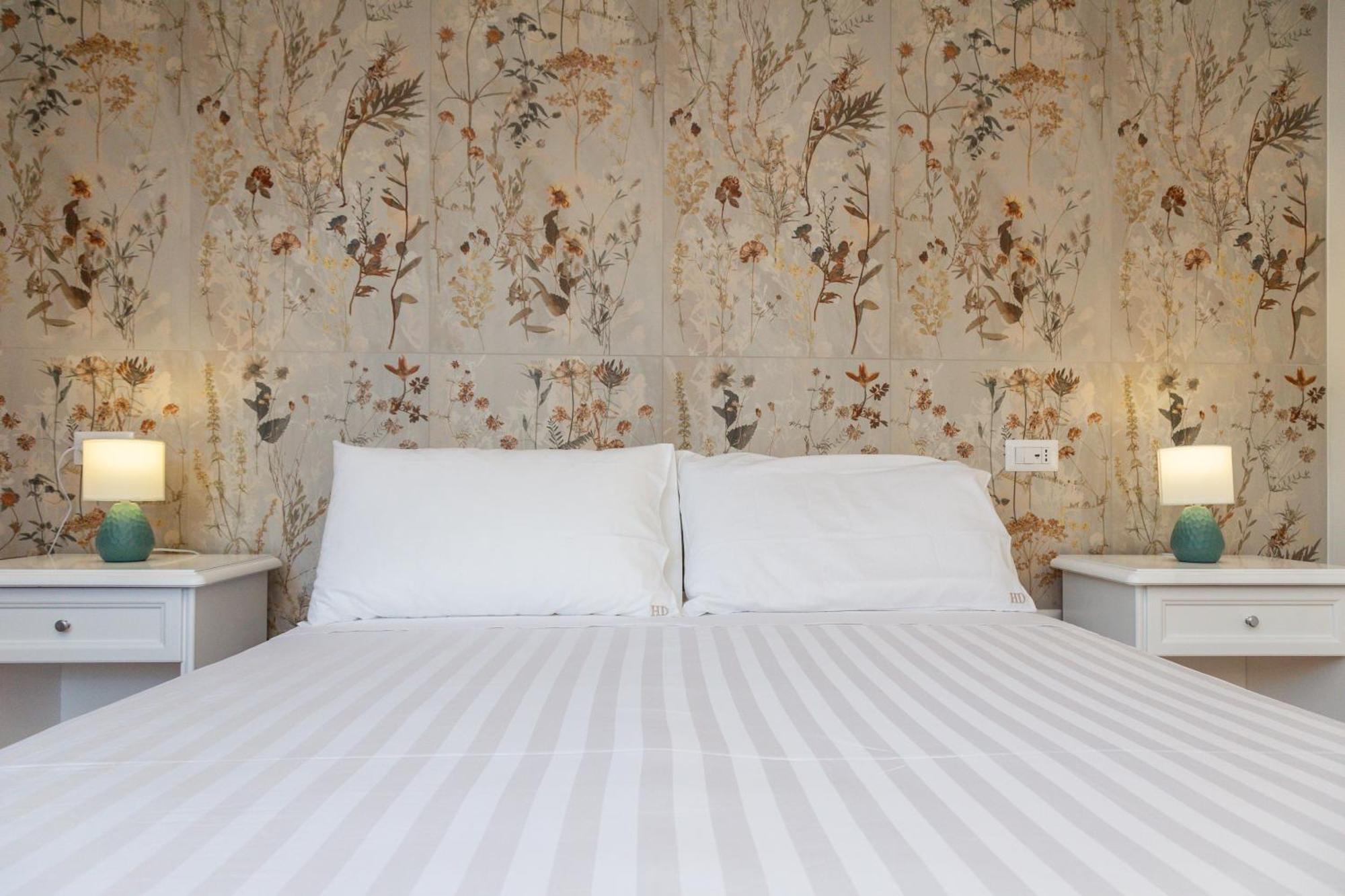 Hotel Donatella Посада Экстерьер фото